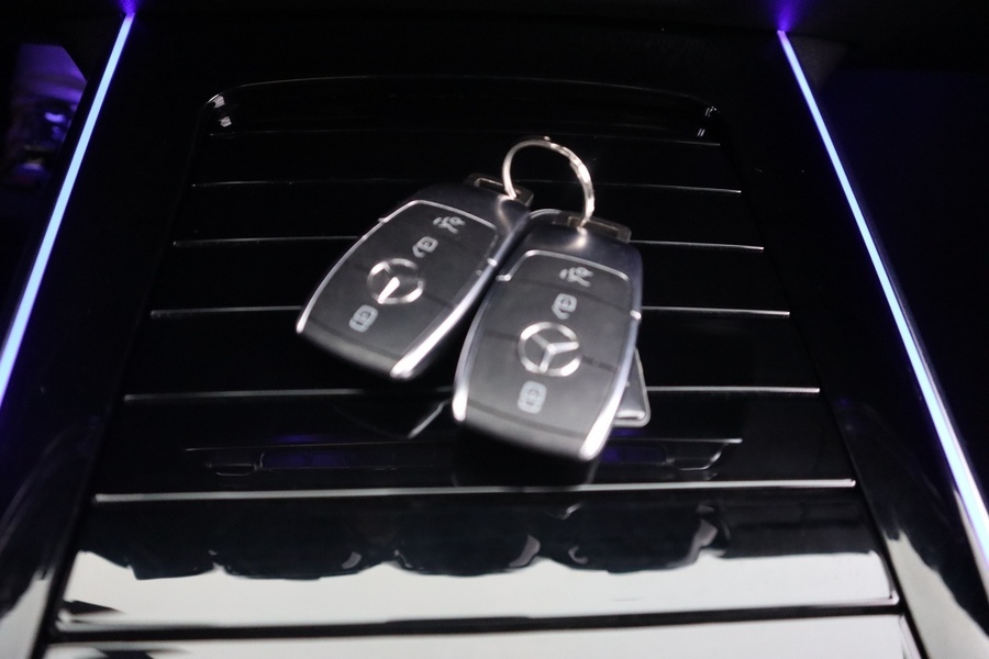 Mercedes-Benz EQA vaihtoauto