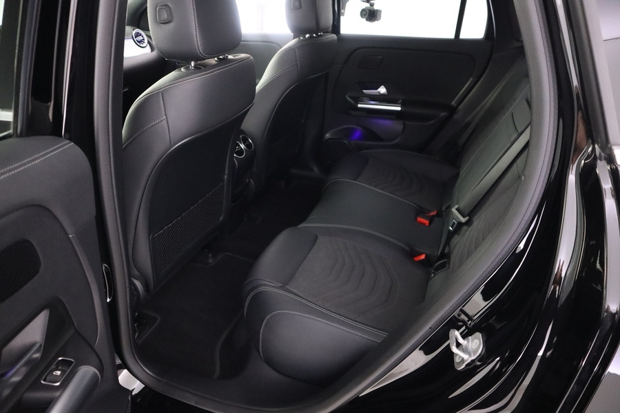 Mercedes-Benz EQA vaihtoauto