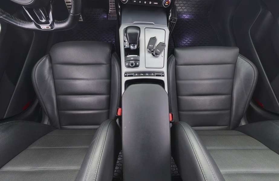 Kia Stinger vaihtoauto
