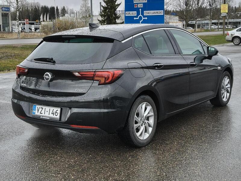 Opel Astra vaihtoauto