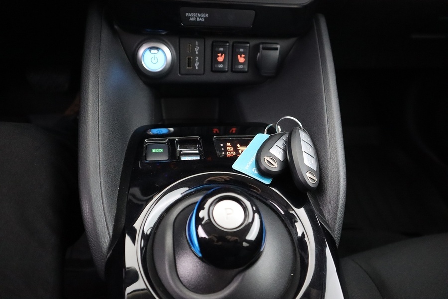 Nissan Leaf vaihtoauto