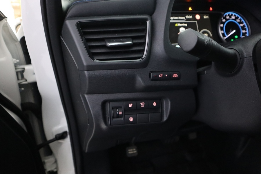 Nissan Leaf vaihtoauto