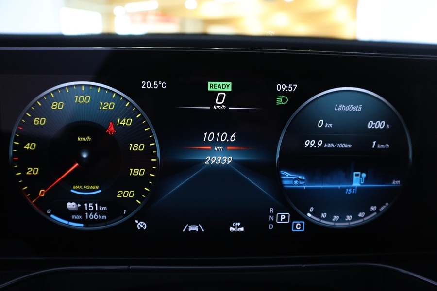 Mercedes-Benz EQC vaihtoauto