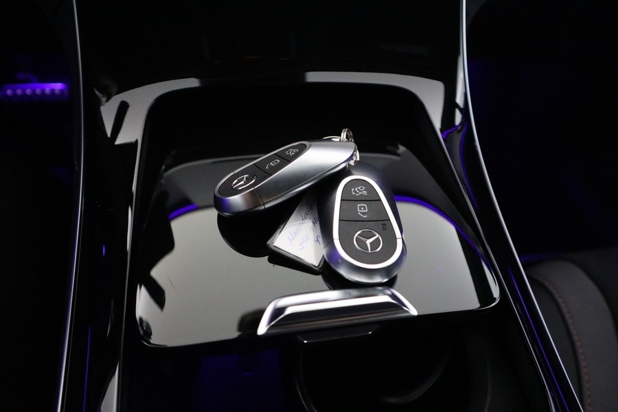 Mercedes-Benz EQE vaihtoauto