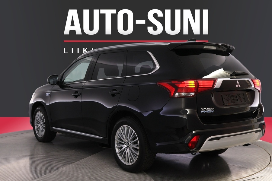 Mitsubishi Outlander PHEV vaihtoauto