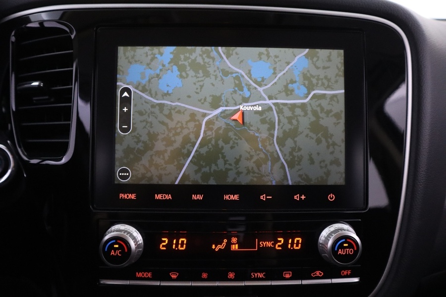 Mitsubishi Outlander PHEV vaihtoauto