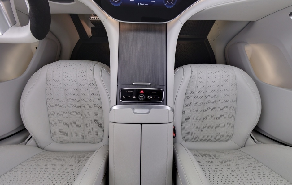 Mercedes-Benz EQE vaihtoauto