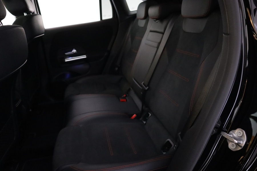 Mercedes-Benz EQA vaihtoauto