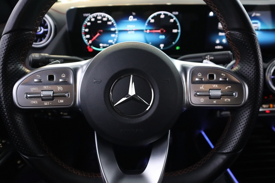 Mercedes-Benz EQA vaihtoauto