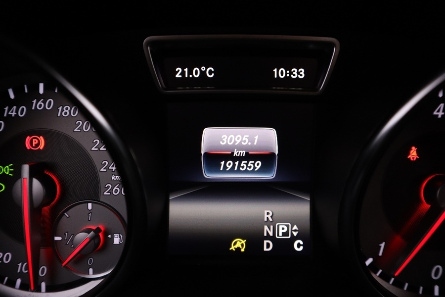 Mercedes-Benz GLA vaihtoauto