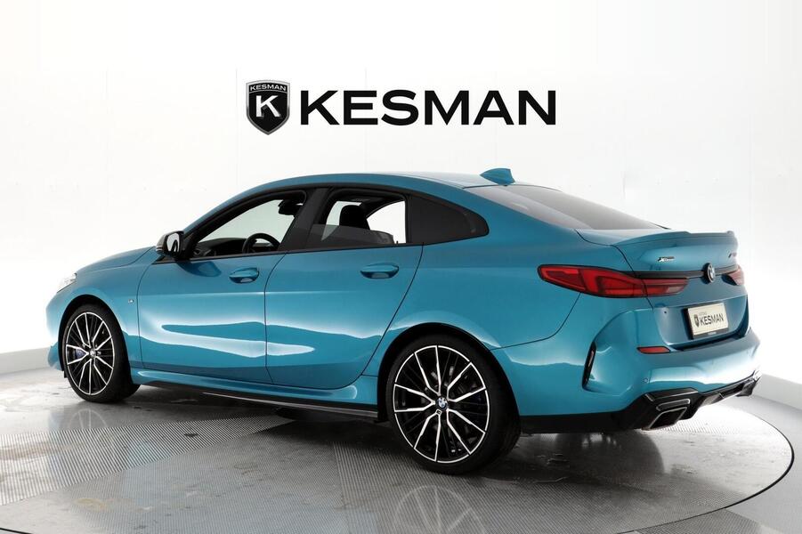 BMW M235i vaihtoauto