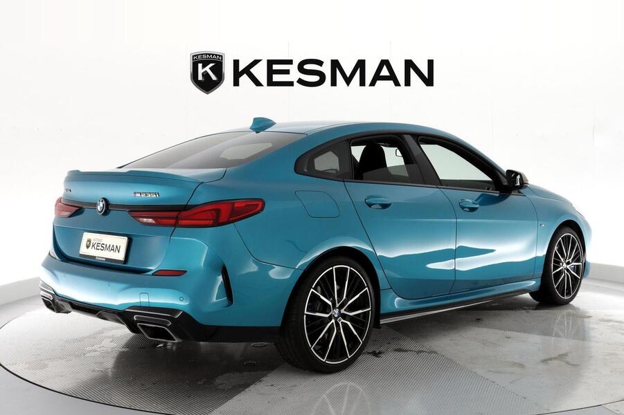 BMW M235i vaihtoauto