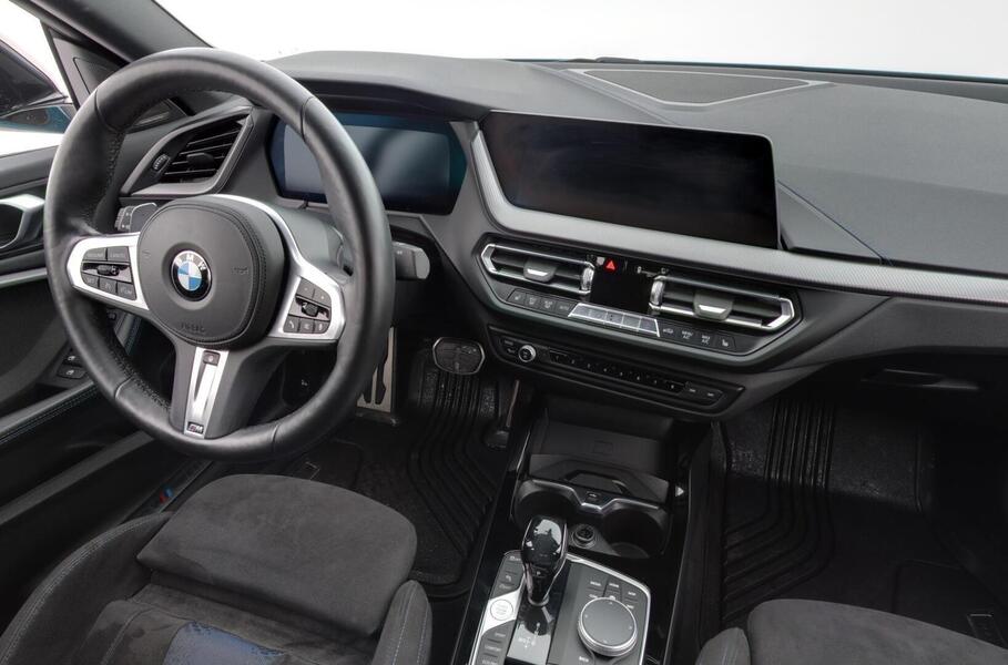 BMW M235i vaihtoauto