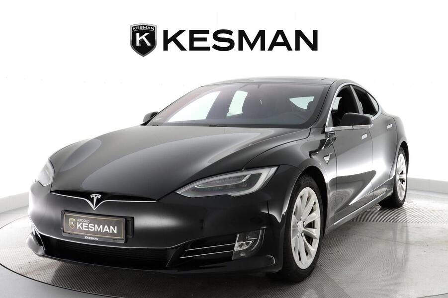 Tesla Model S vaihtoauto