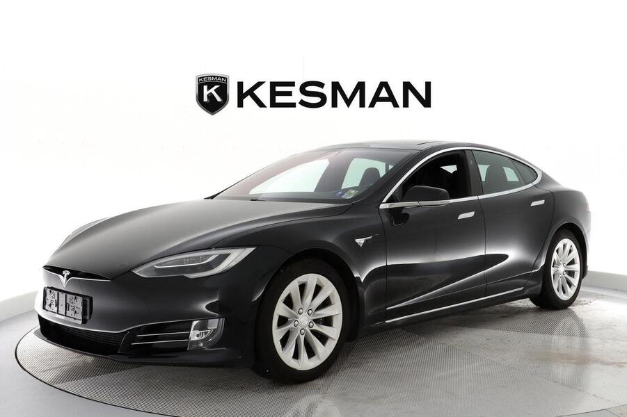 Tesla Model S vaihtoauto