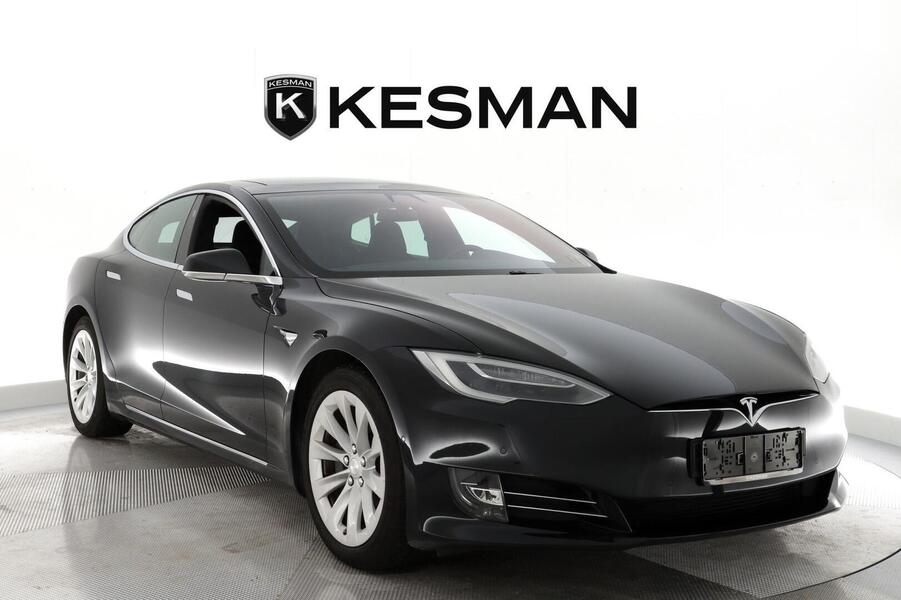 Tesla Model S vaihtoauto