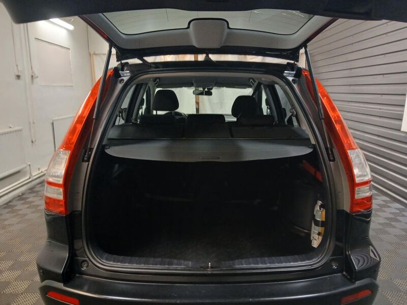 Honda CR-V vaihtoauto