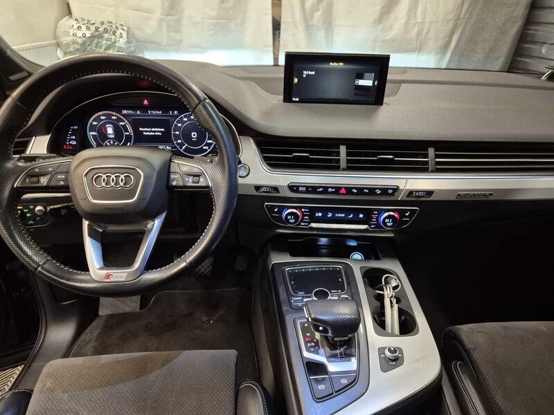 Audi Q7 vaihtoauto