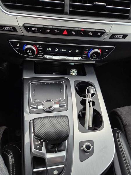 Audi Q7 vaihtoauto
