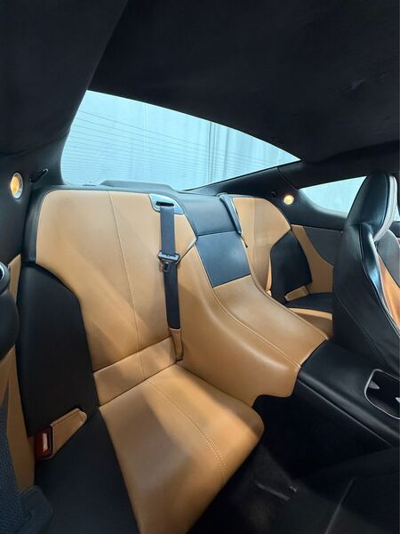 Aston Martin DB9 vaihtoauto