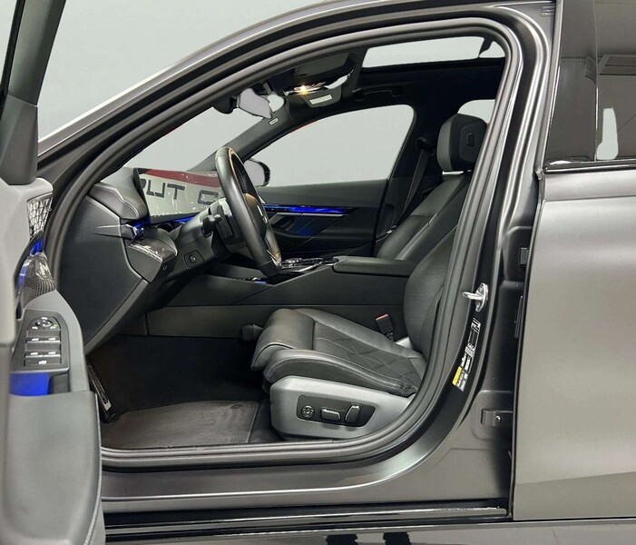 BMW i5 M60 vaihtoauto