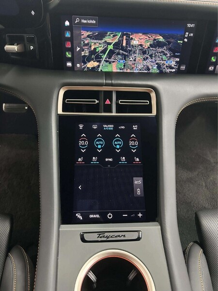 Porsche Taycan vaihtoauto