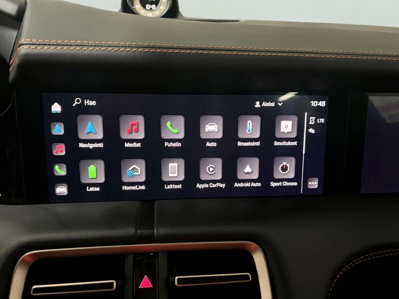 Porsche Taycan vaihtoauto