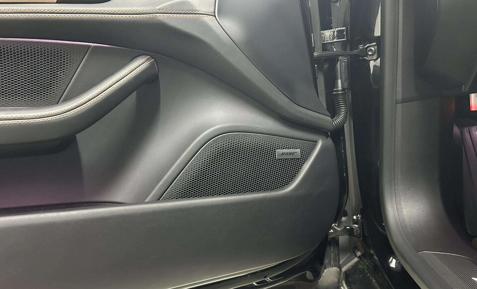 Porsche Taycan vaihtoauto