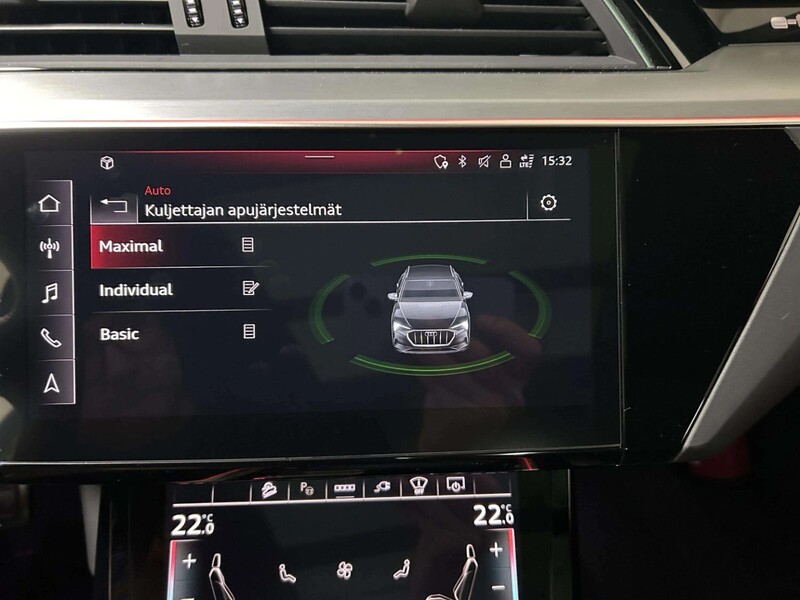 Audi Q8 e-tron vaihtoauto