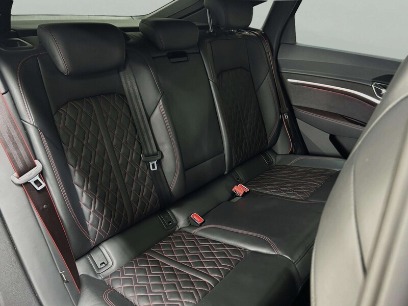 Audi Q8 e-tron vaihtoauto