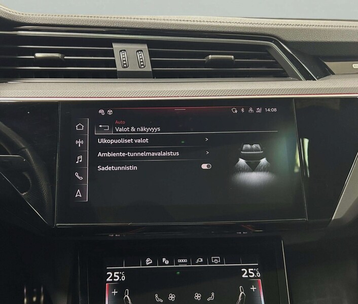 Audi Q8 e-tron vaihtoauto