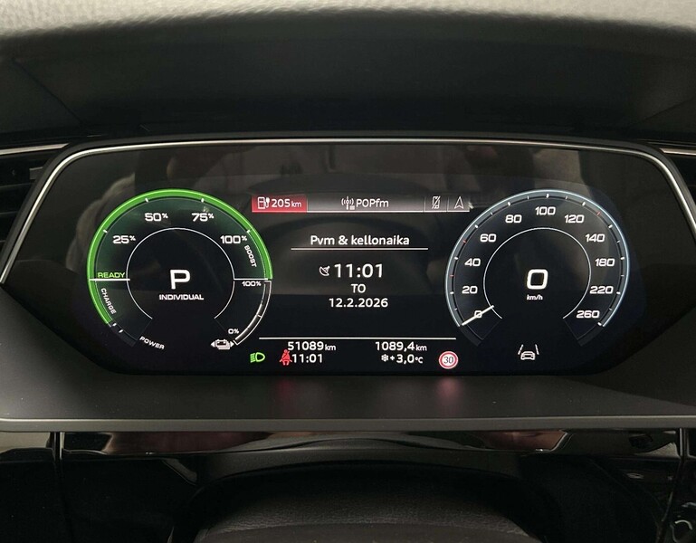 Audi e-tron vaihtoauto