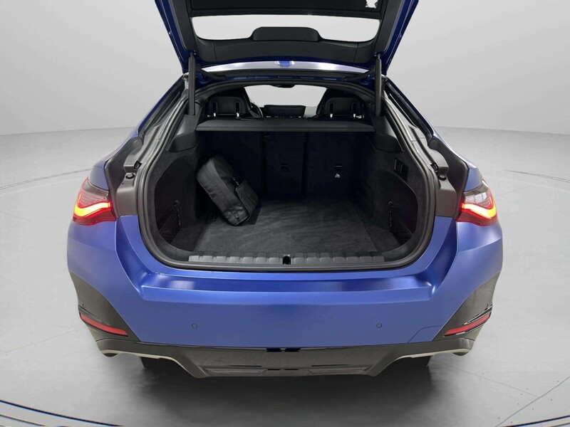 BMW i4 M50 vaihtoauto