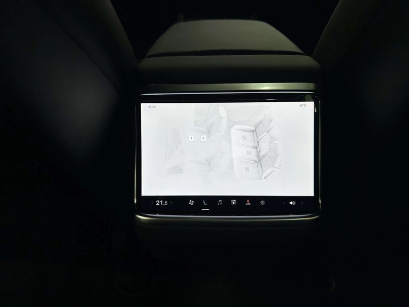 Tesla Model S vaihtoauto