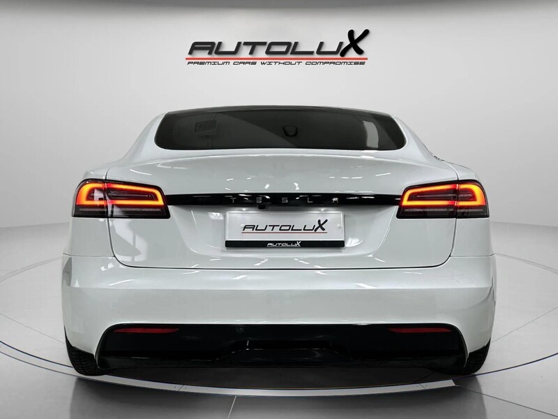 Tesla Model S vaihtoauto