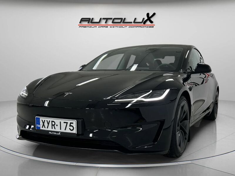 Tesla Model 3 vaihtoauto