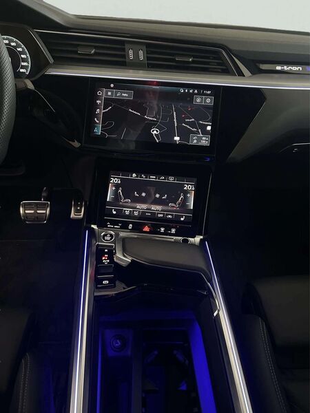 Audi Q8 e-tron vaihtoauto