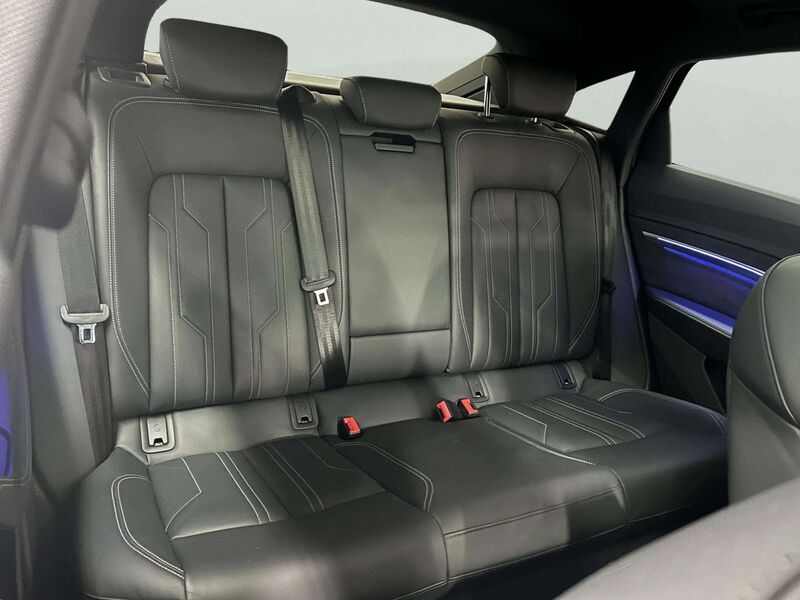 Audi Q8 e-tron vaihtoauto