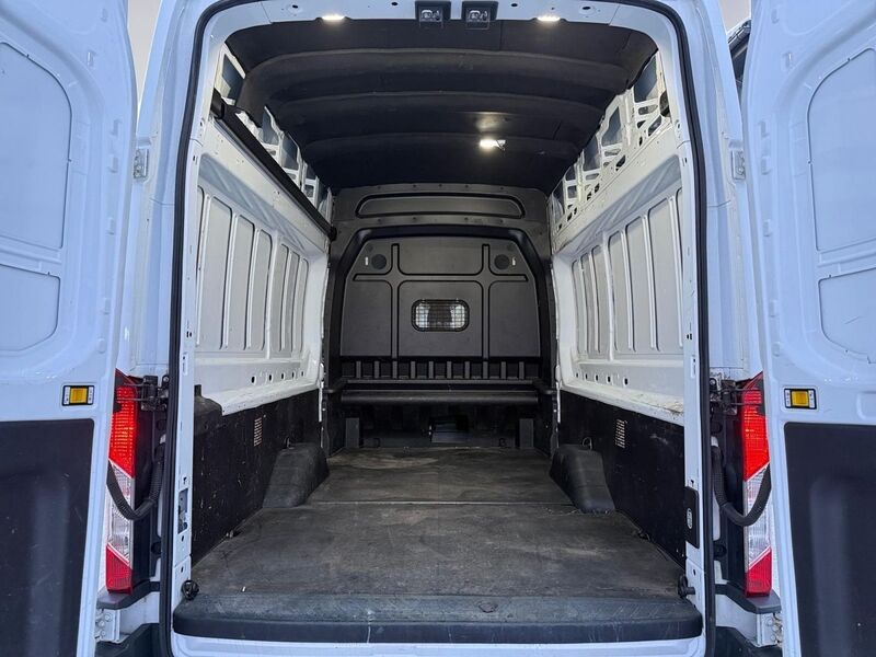 Ford Transit vaihtoauto