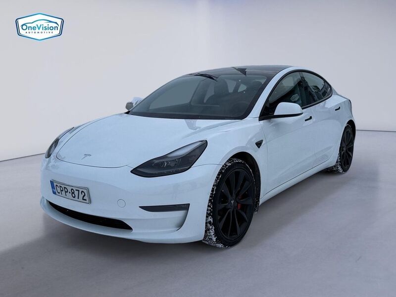 Tesla Model 3 vaihtoauto