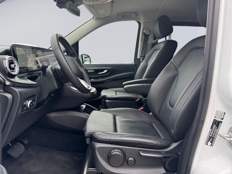 Mercedes-Benz EQV vaihtoauto