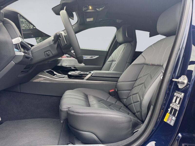 BMW i7 vaihtoauto