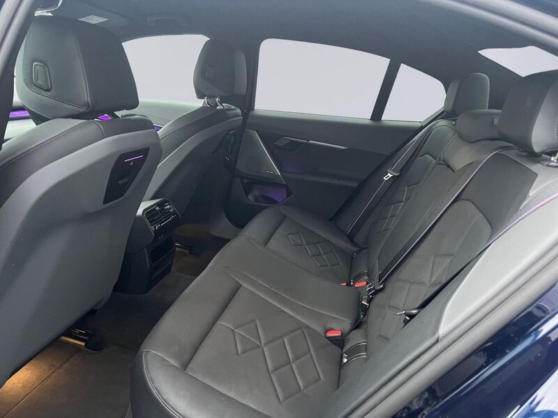 BMW i5 M60 vaihtoauto