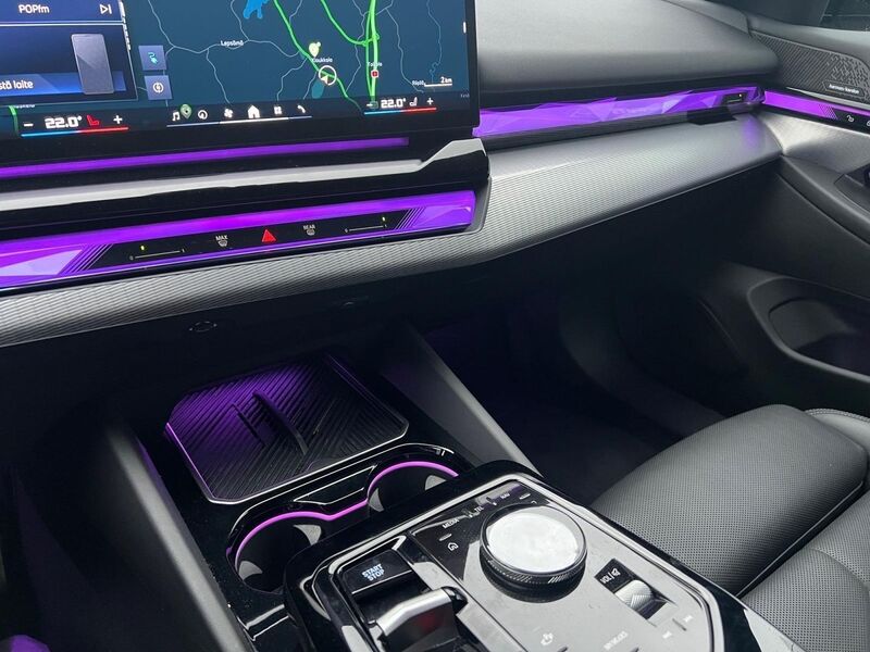 BMW i5 M60 vaihtoauto