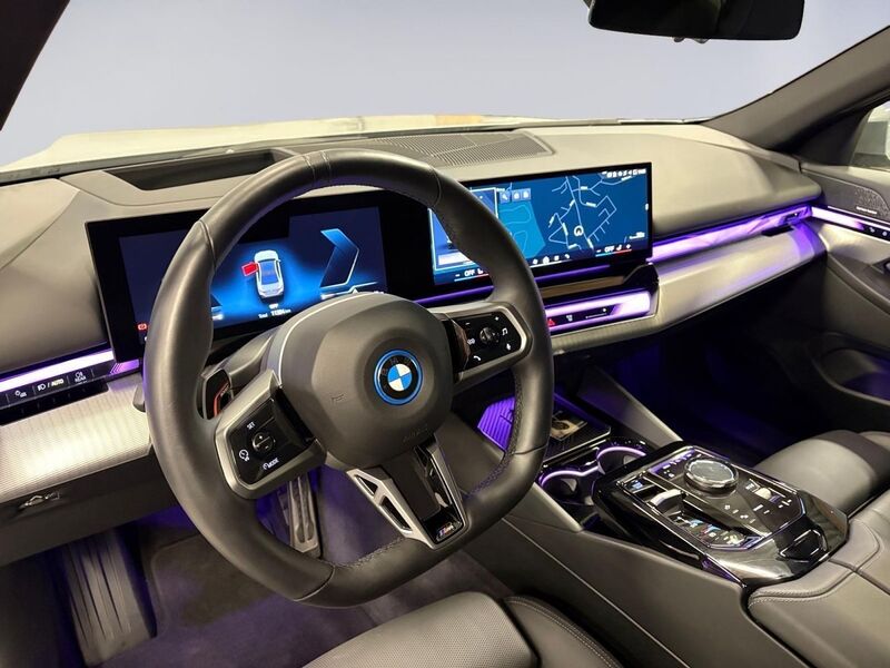 BMW i5 vaihtoauto