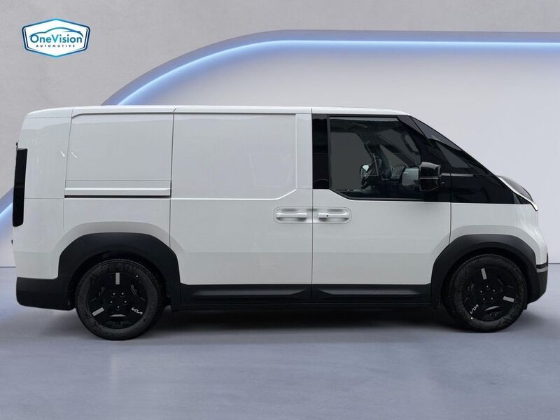 Kia PV5 Cargo vaihtoauto