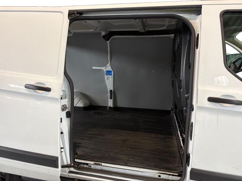 Ford Transit Custom vaihtoauto