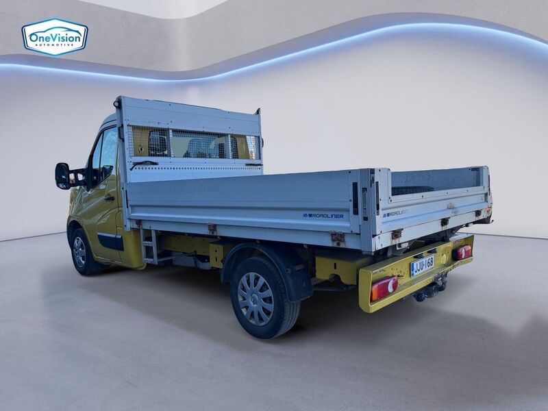 Nissan NV400 vaihtoauto