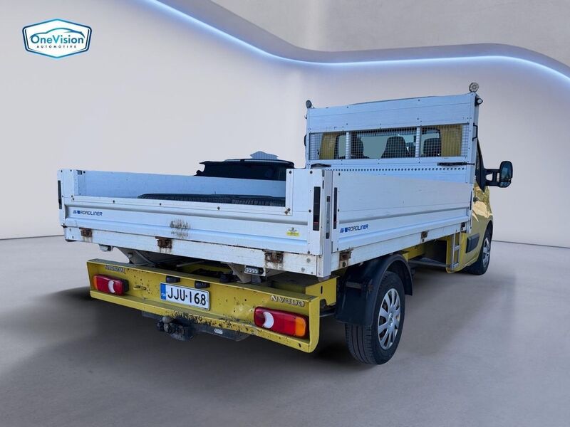 Nissan NV400 vaihtoauto