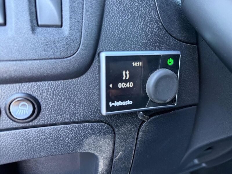 Nissan NV400 vaihtoauto